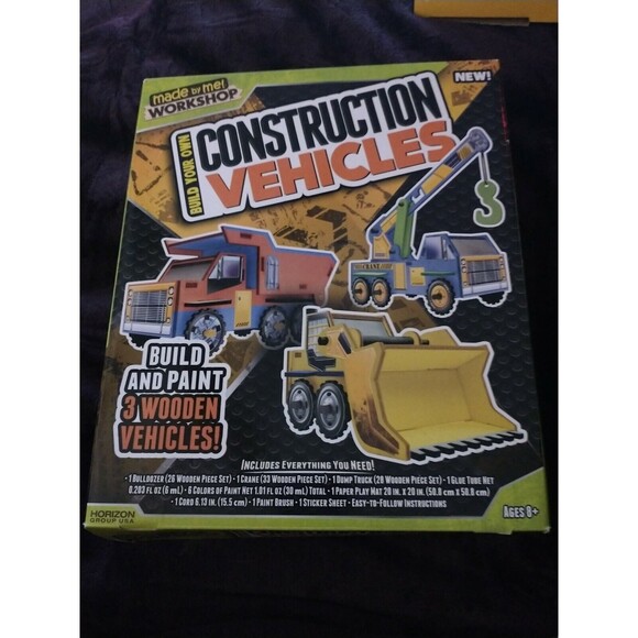 Made By Me Build Your Own Construction Vehicles by Horizon Read Description - Picture 1 of 2